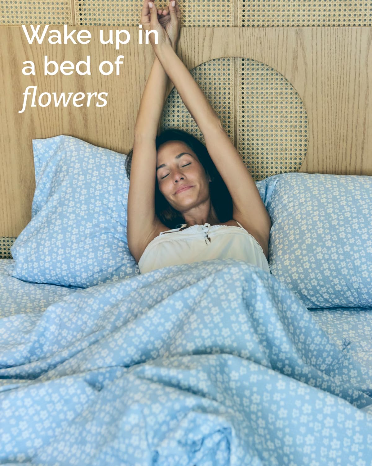 Floral Sheets - Blue Floral Bed Sheet Set - 1 Flat, 1 Fitted & 2 Pillowcases w/ Deep Pockets - Comfy, Wrinkle & Fade Free - Boho Botanical Bedding - Ultra-Soft, Breathable & Cooling - Full Size Set