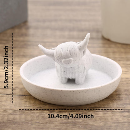 Awsaccy Highland Cow Ring Holder with Circular Dish, 3D Printed Plastic Farmhouse & Bohemian Style Cute Unique Women Gifts Stuff Ring Jewelry Plate Organizer for Bathroom Office Home Room Desk Decor