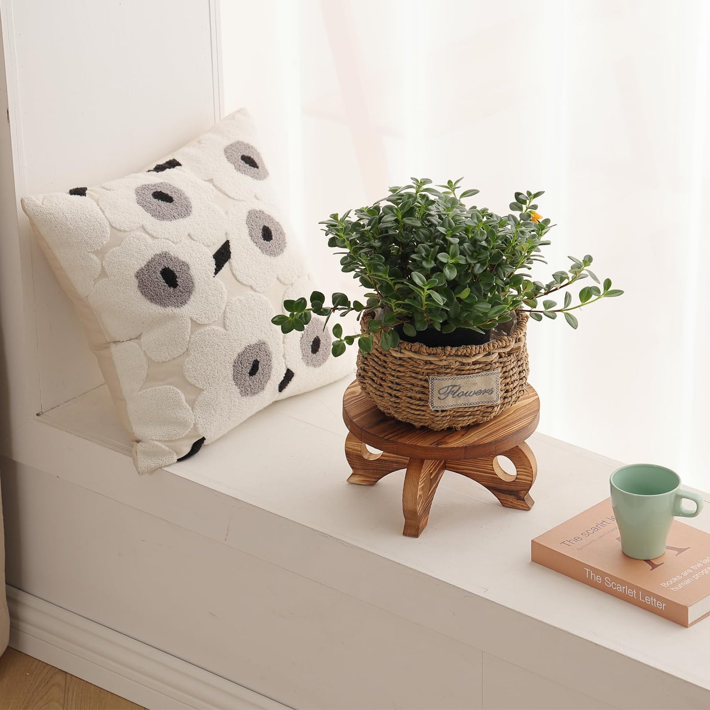 VZODESR Decorative Corner Planter Wooden Plant Stands Indoor Plant Holder Riser Round Display Stands Farmhouse Display Stool Flower Holder Pedestal Board Pine