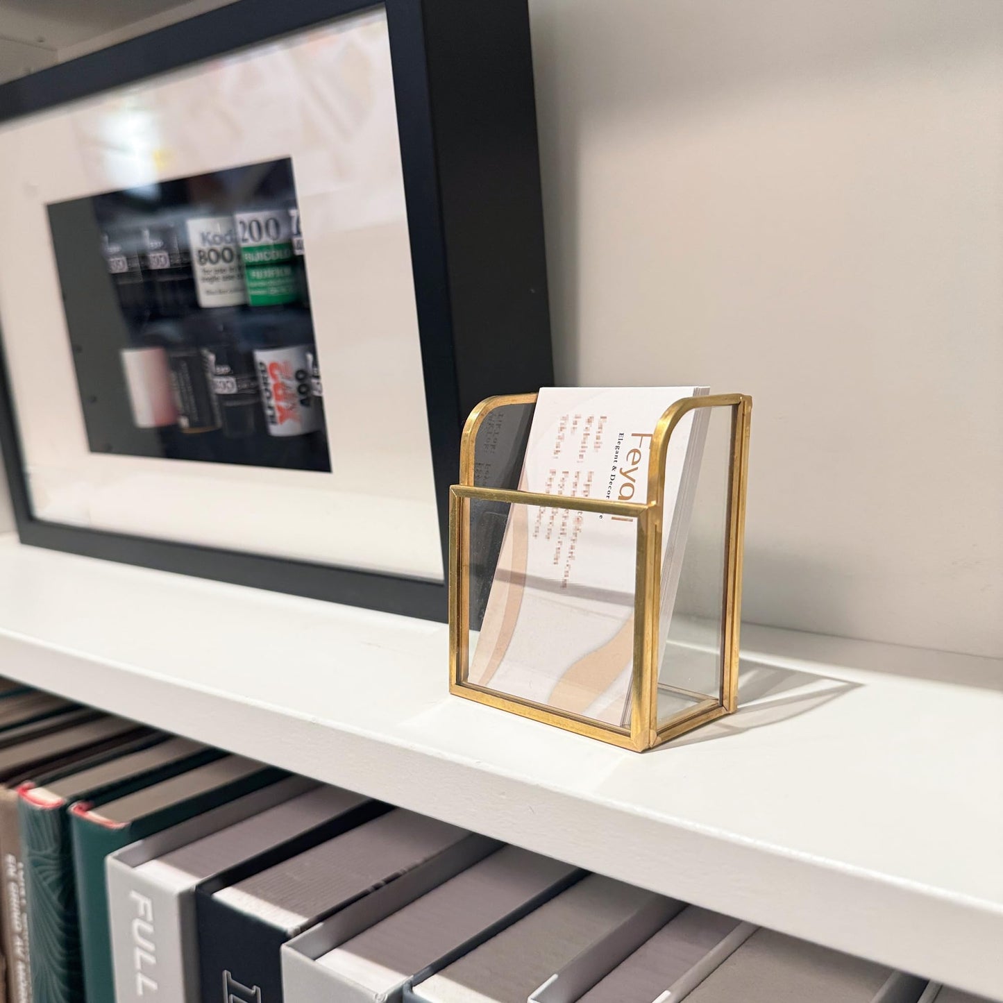 Feyarl Gold Glass Business Card Holder Vertical Clear Business Card Display Stand Organizer for Office Desk Reception Counter Salon Appointment Gift Cards