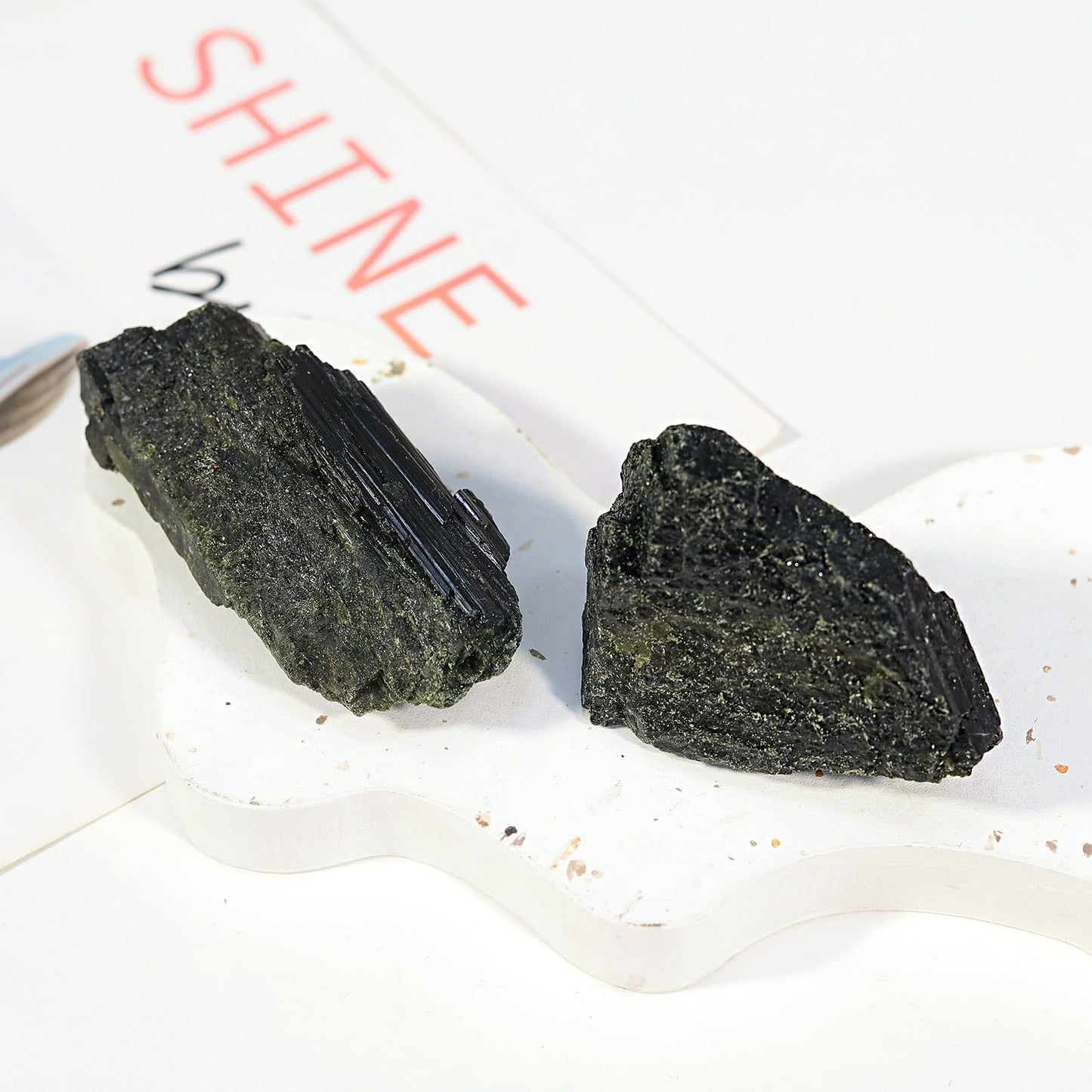 SUNYIK Raw Green Tourmaline Stone for Tumbling and DIY, Rough Rock Stone Mineral Specimen Home Office Decor for Meditation Anxiety, 201g-300g(0.44-0.66lb)