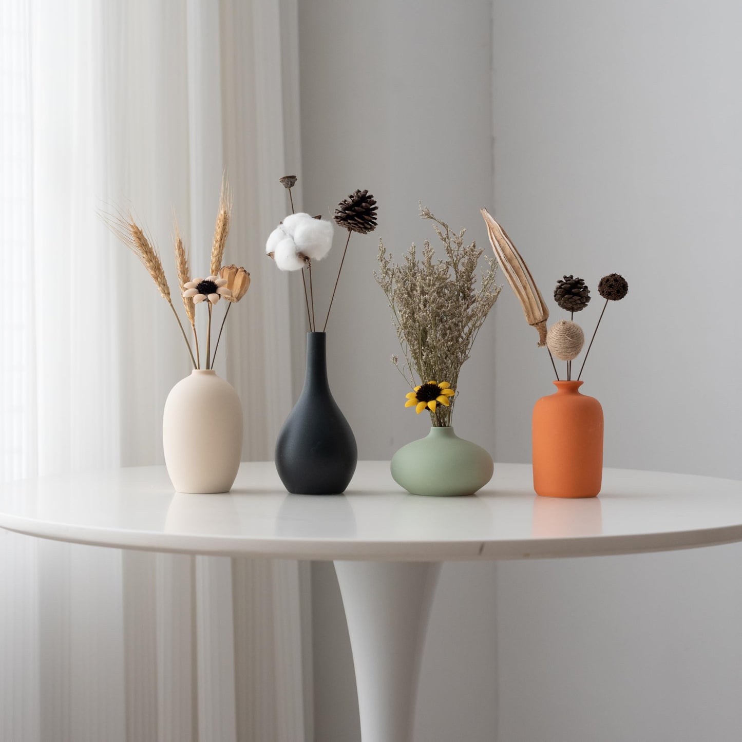 YAOBAOX Ceramic Vase Set of 4 with Dried Flowers Round Matte
