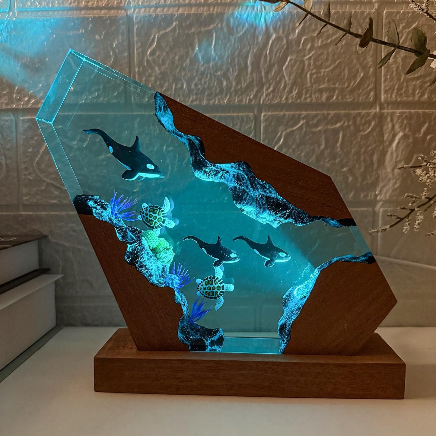 Orca Ocean Resin Lamp - Handmade Resin Night Light with USB Port, Variable Lights, Marine Biology Gifts for Women and Men, Ocean Enthusiast Collectibles, Unique Birthday Gifts for Him & Her (10"x6")