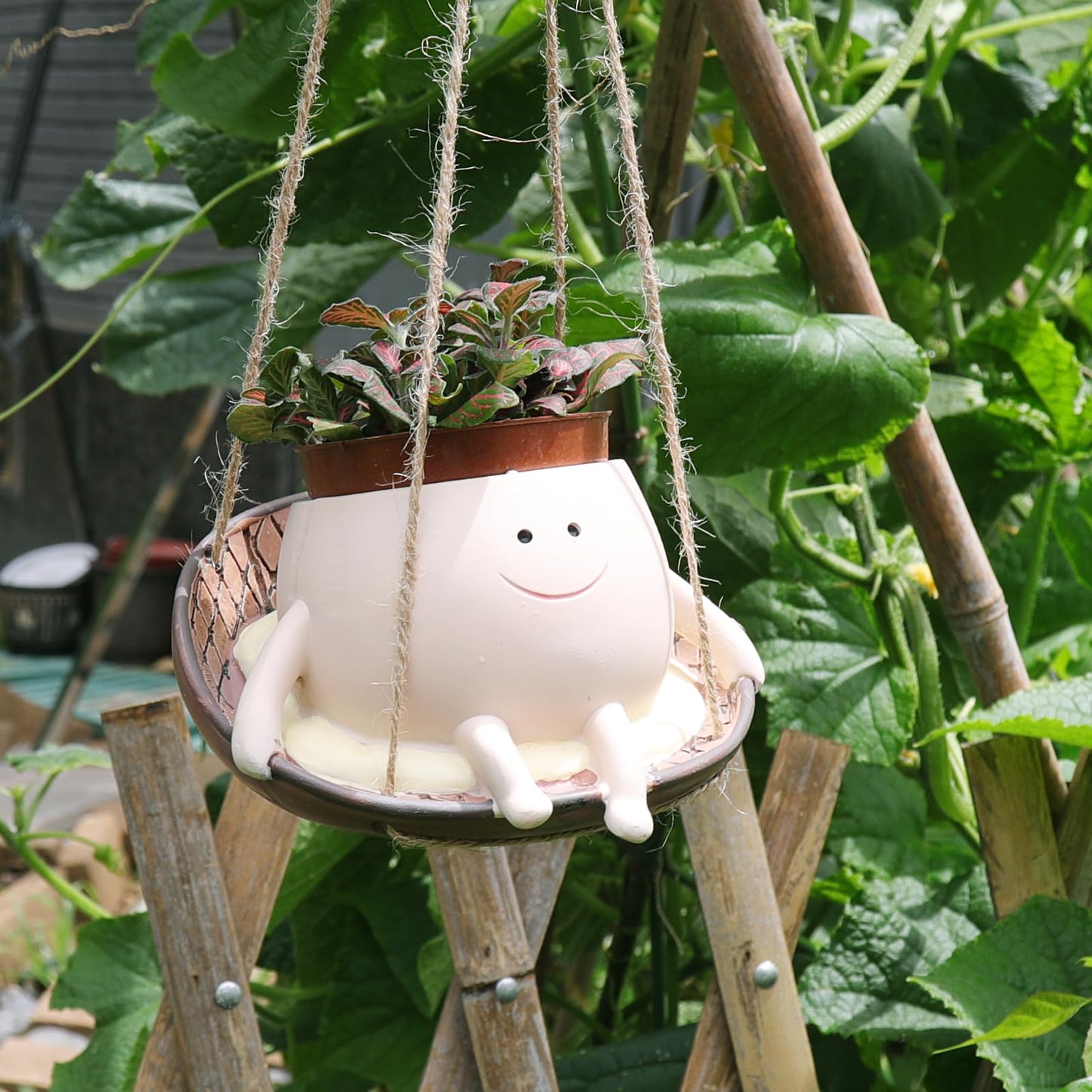 Pricetail Swing Chair Planter Hanging Plant Pots for Indoor Outdoor Plants, Cute Smiley Face Flower Pots Funny Swinging Planters Succulent Plants Live Gift Idea for Mother Lover Christmas (Small)