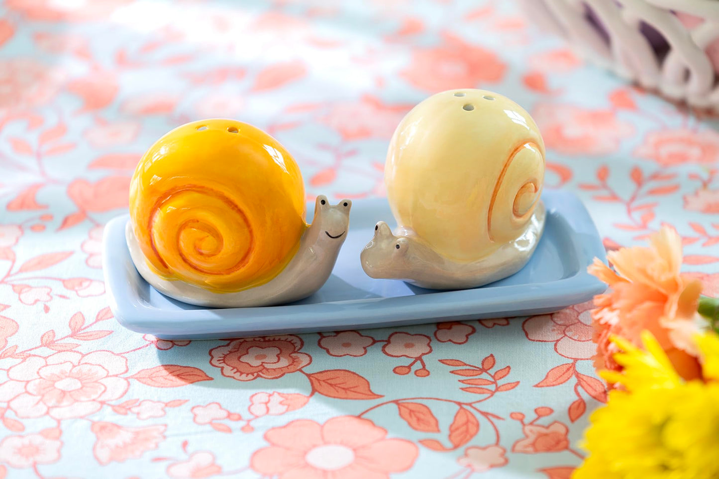 Happy Snails Ceramic Salt and Pepper Shaker Set with Tray, Spring Decor, Garden Party, Seasonal Gift
