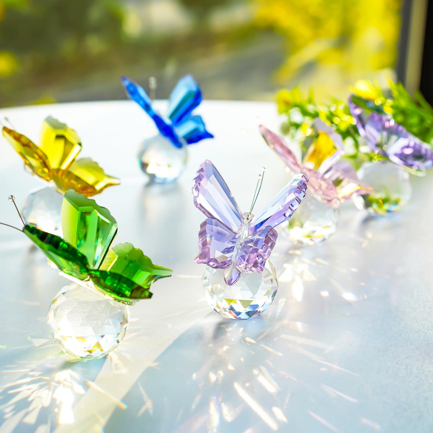 kanpura 2 Pcs Crystal Butterfly Figurines with Glass Ball Base,Glass Butterfly Statues, Crystal Animal Figurines for Home Christmas Decor(Purple)