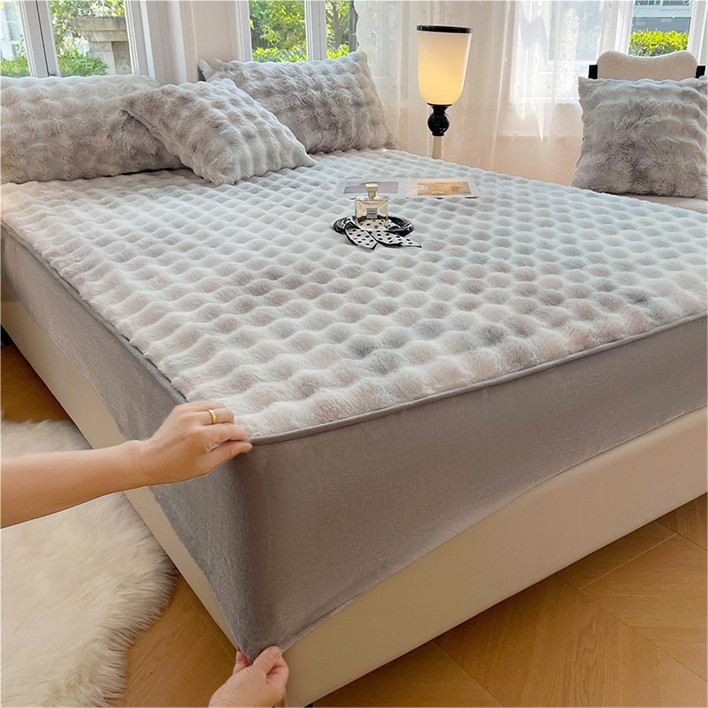 Elastic Bed Sheets, Plush Velvet Fitted Sheet, Winter Warm Thickened Fitted Sheet Bedspread, Soft Bedcover Mattress Cover with Elastic, Various Sizes(Black a,2*Pillow Cover)