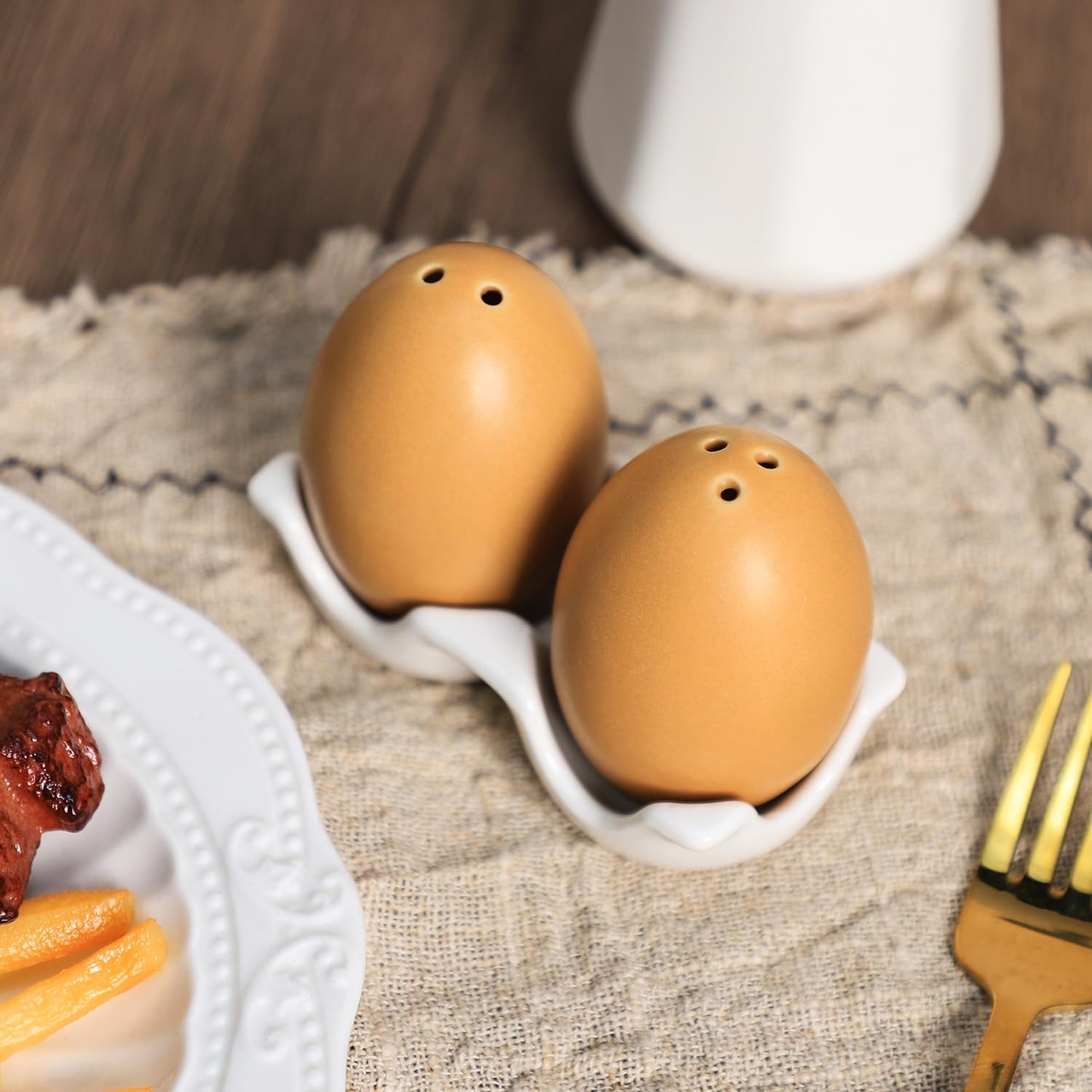 Gaolinci Egg Shape Porcelain Salt & Pepper Shakers, Salt Shaker Set with Tray