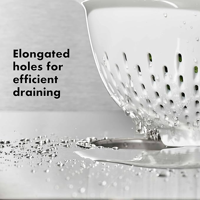 OXO Good Grips 3 QT Plastic Colander