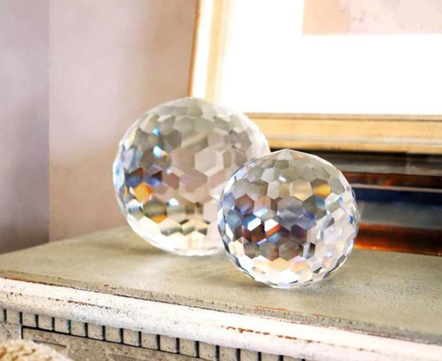Alice Lane Crystal Orb Small Home Collection — Mesmerizing Fusion of Elegance and Mystique — Centerpiece for All Rooms in Home or Office (Small)