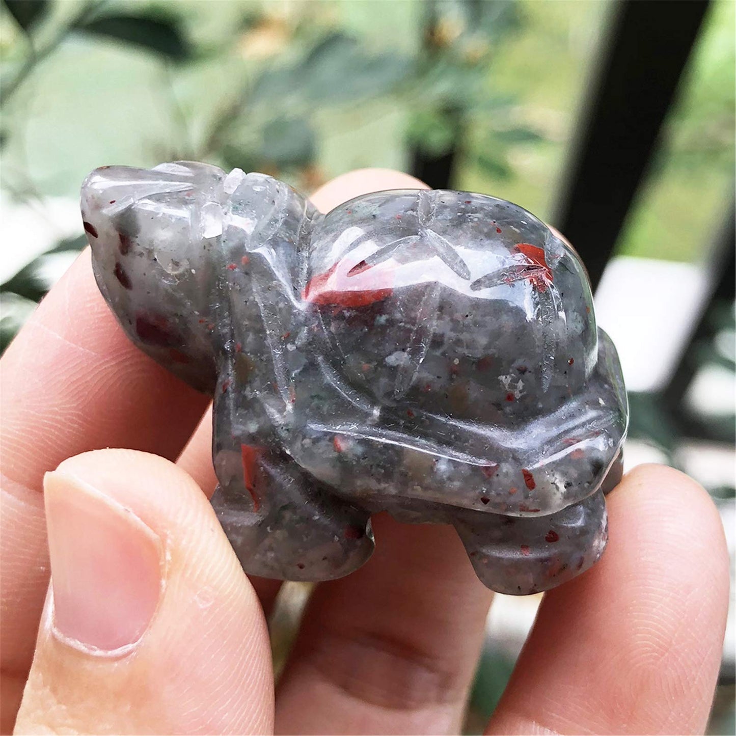 Fekuar Africa Bloodstone Stone Turtle Statue, Hand Carved Tortoise Animal Collectible Sculpture Fengshui Healing Crystal 1.5"(40mm)