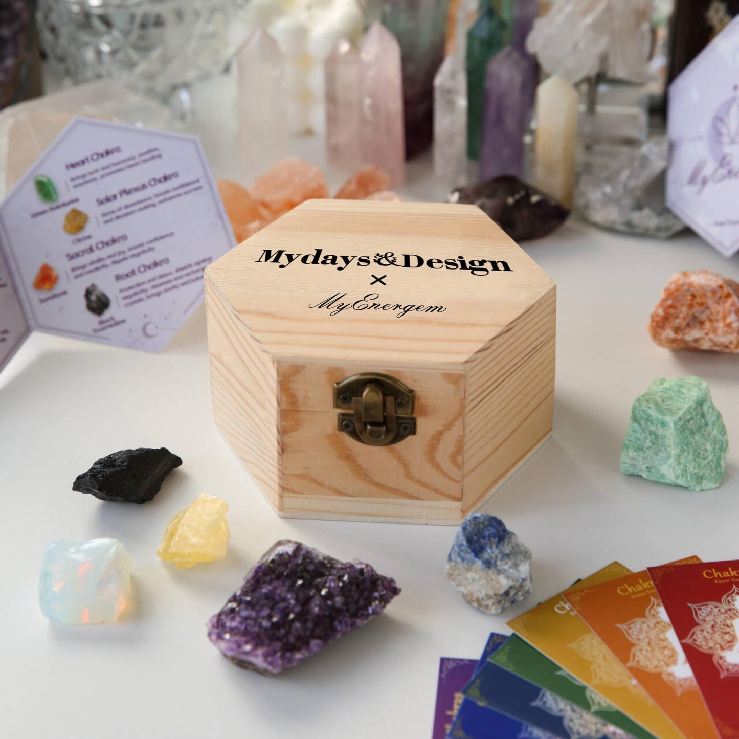 MYDAYS&DESIGN 7 Chakra Crystals Set for Meditation, Yoga Decor Gift with Amethyst Cluster, Lapis Lazuli, Green Aventurine, Citrine, Sunstone, Black Tourmaline, Crafted Box and Guide Book