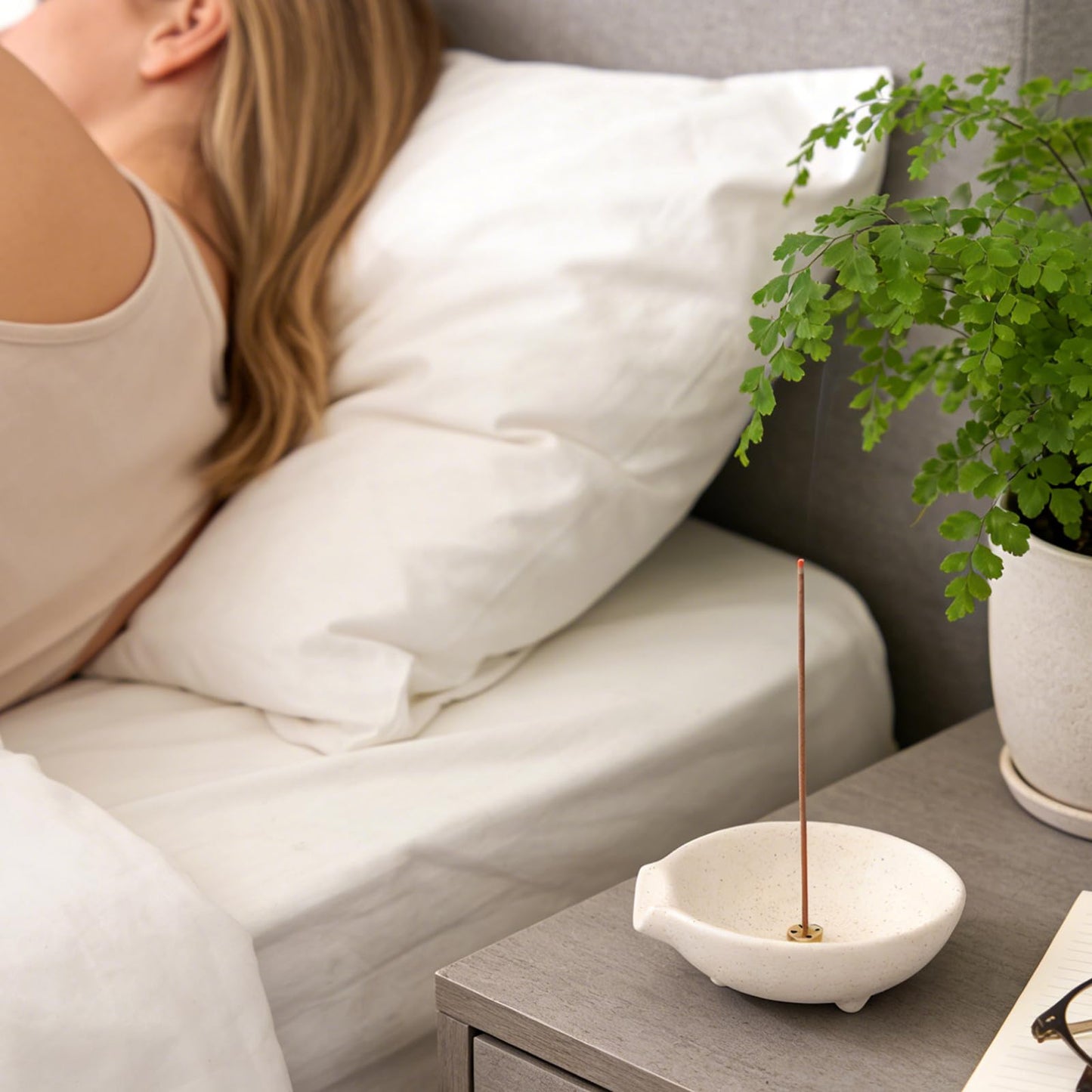 Incense Holder for Sticks Cones Sage Palo Santo 4 in 1 Incense Stick Burner Holder with Ash Catcher Modern Ceramic Incense Burner Bowl for Home Cleansing Meditation