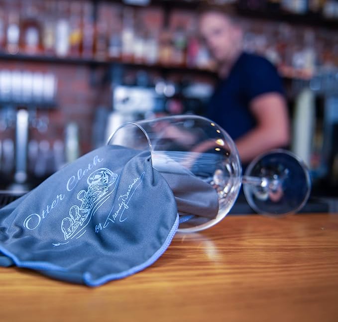 Trendy Bartender Toast to Perfection Microfiber Commercial Grade Glass