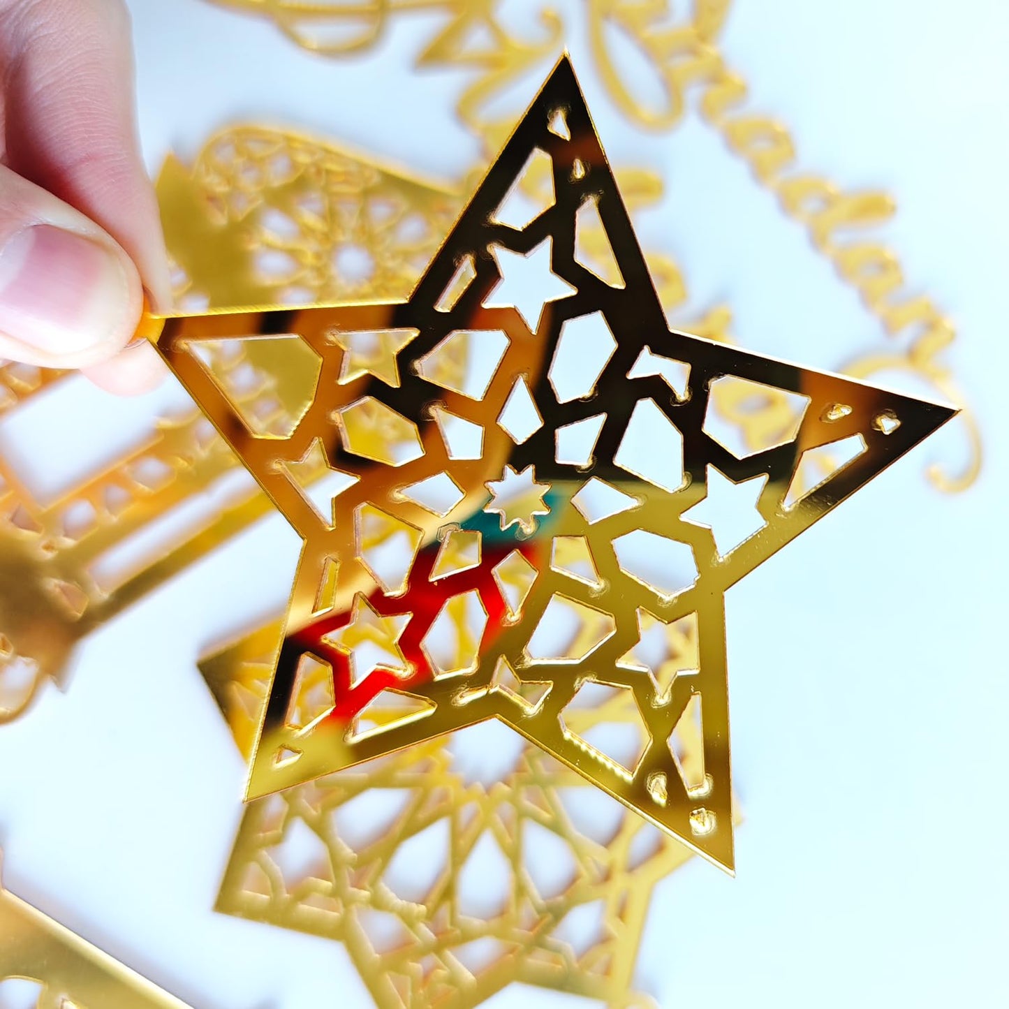 KYMY 6pcs Ramadan Mubarak Acrylic Hanging Ornaments, Eid Mubarak Moon Star Castle Hanging Decorations, Ramadan Kareem Hanging Ornaments for Eid Ramadan Islamic Muslim Festival Party Decorations