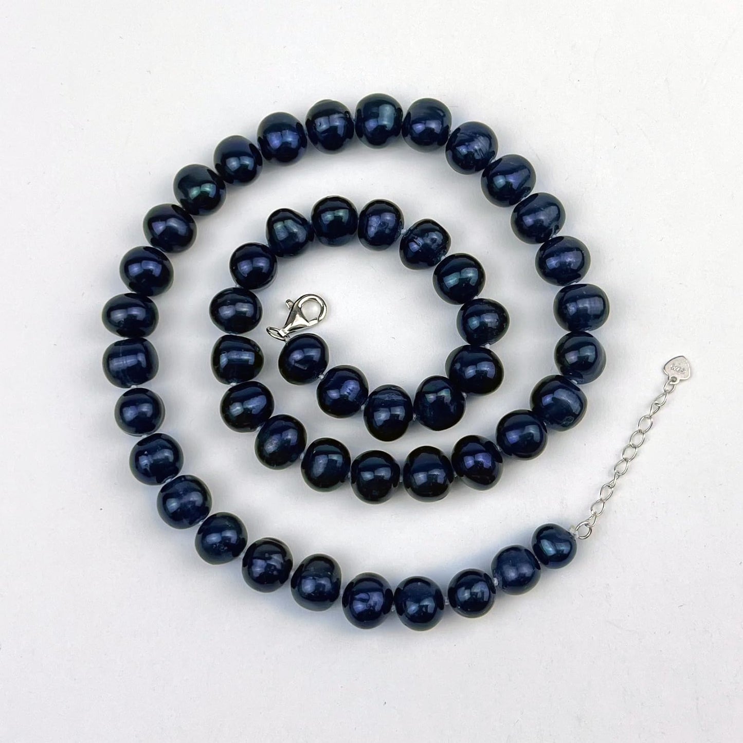 YAMI Tahitian Black Pearl Necklace, Natural Saltwater Cultured Round Pearl 9-10mm Strand Necklace with 925 Sterling Silver Clasp, Anniversary Mother's Day Jewelry Gifts for Women