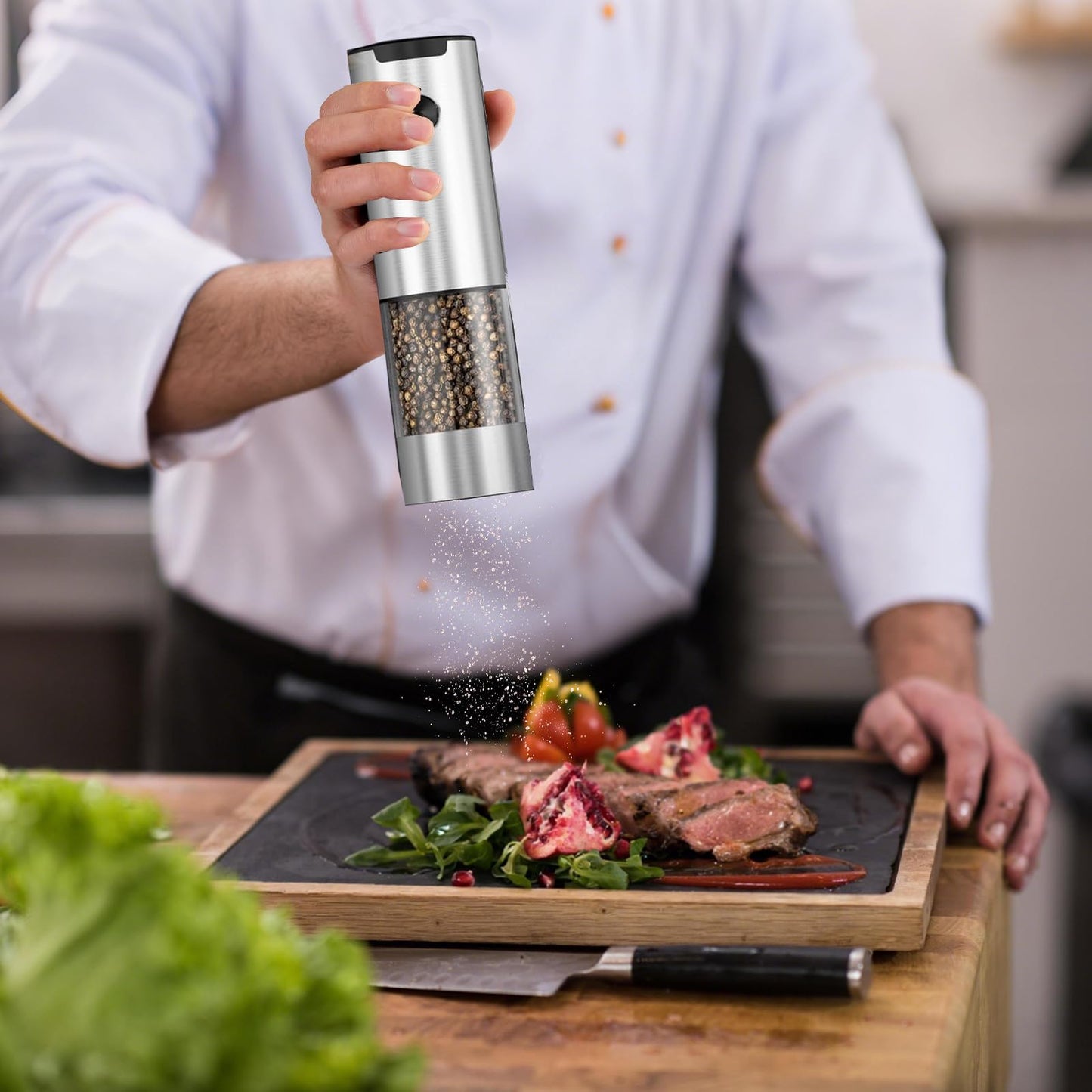 Electric Salt and Pepper Grinder Set, Automatic Salt Pepper Mill Grinder with Adjustable Coarseness, 95ml Large Capacity, LED Light & Easy Refill, Battery Operated Spice Grinders for Kitchen (Sliver)