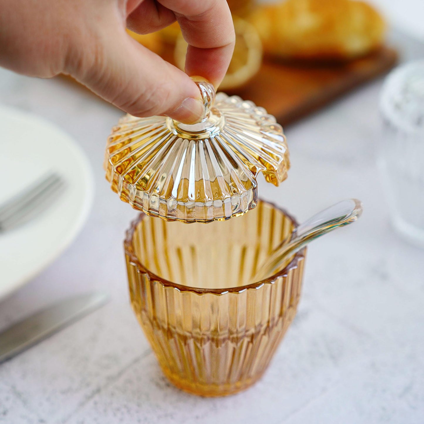 kanpura Glass Sugar Bowl with Lid and Serving Spoon Salt Pot Pepper Storage Jar Seasoning Pot Dispenser Container Sugar Box Condiment Spice Racks Holder for Home Kitchen(Amber)