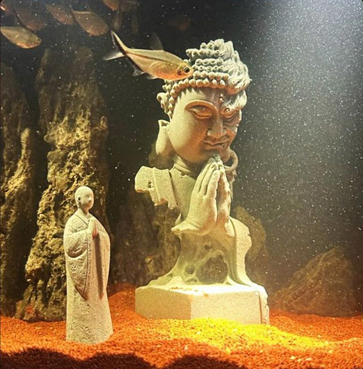 livelyfish Meditating Buddha Statue Zen Garden Statues Sandstone Thinker Buddha Sculpture Figurine for Fish Tank Aquarium Home Decorations, Gift (C)
