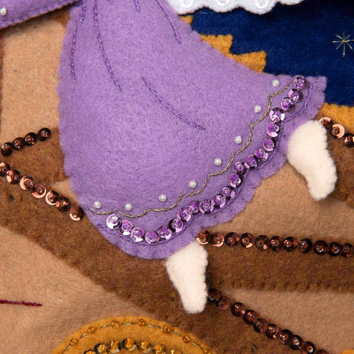 Bucilla 89220E Felt Applique Christmas Wall Hanging Kit, 16" x 22", Away in The Manger