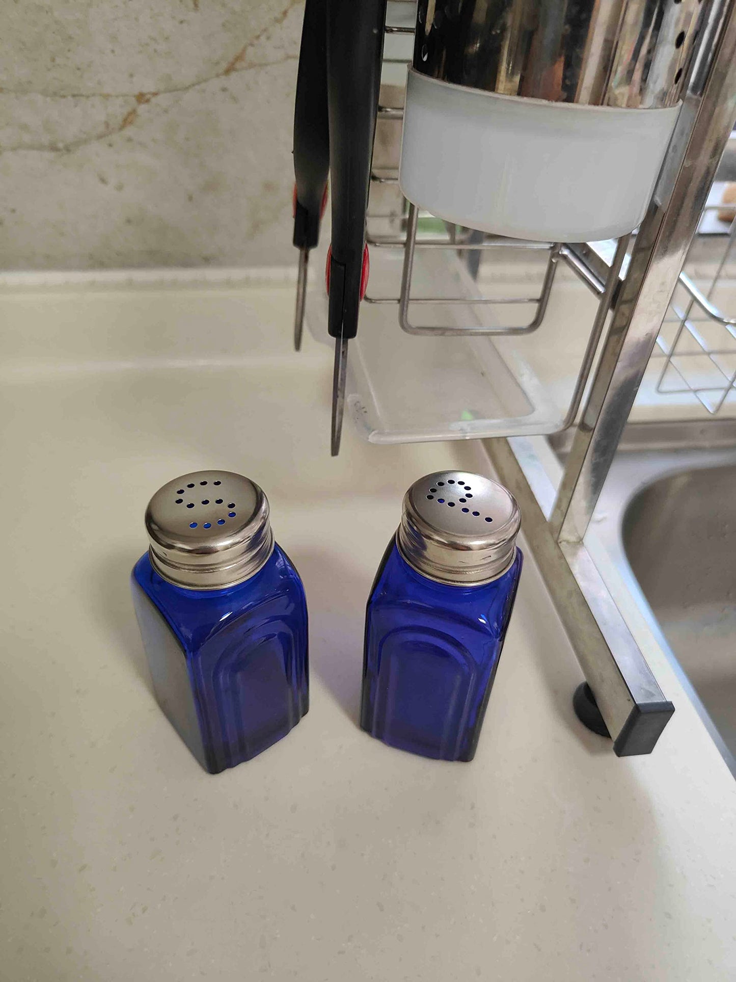 Ritadeshop Retro Glass Salt and Pepper Shakers (Cobalt Blue)