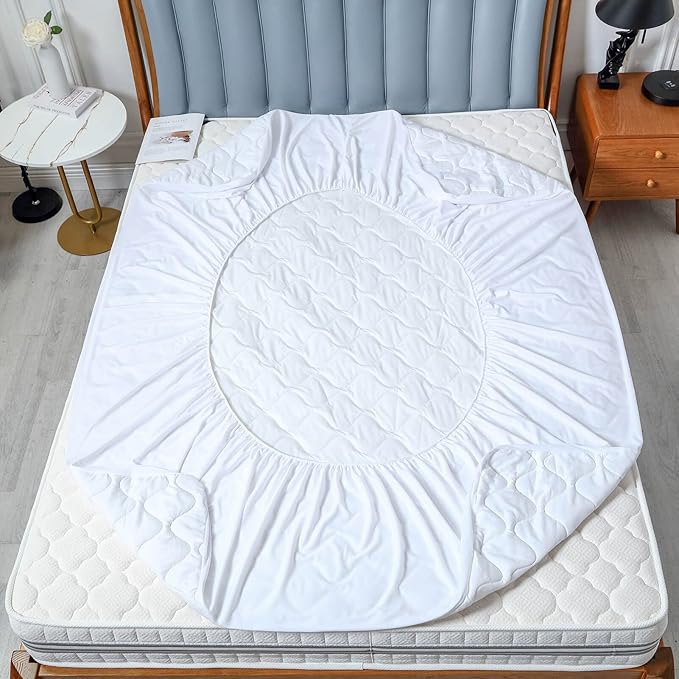 Quilted Queen Size Waterproof Mattress Protector Pad