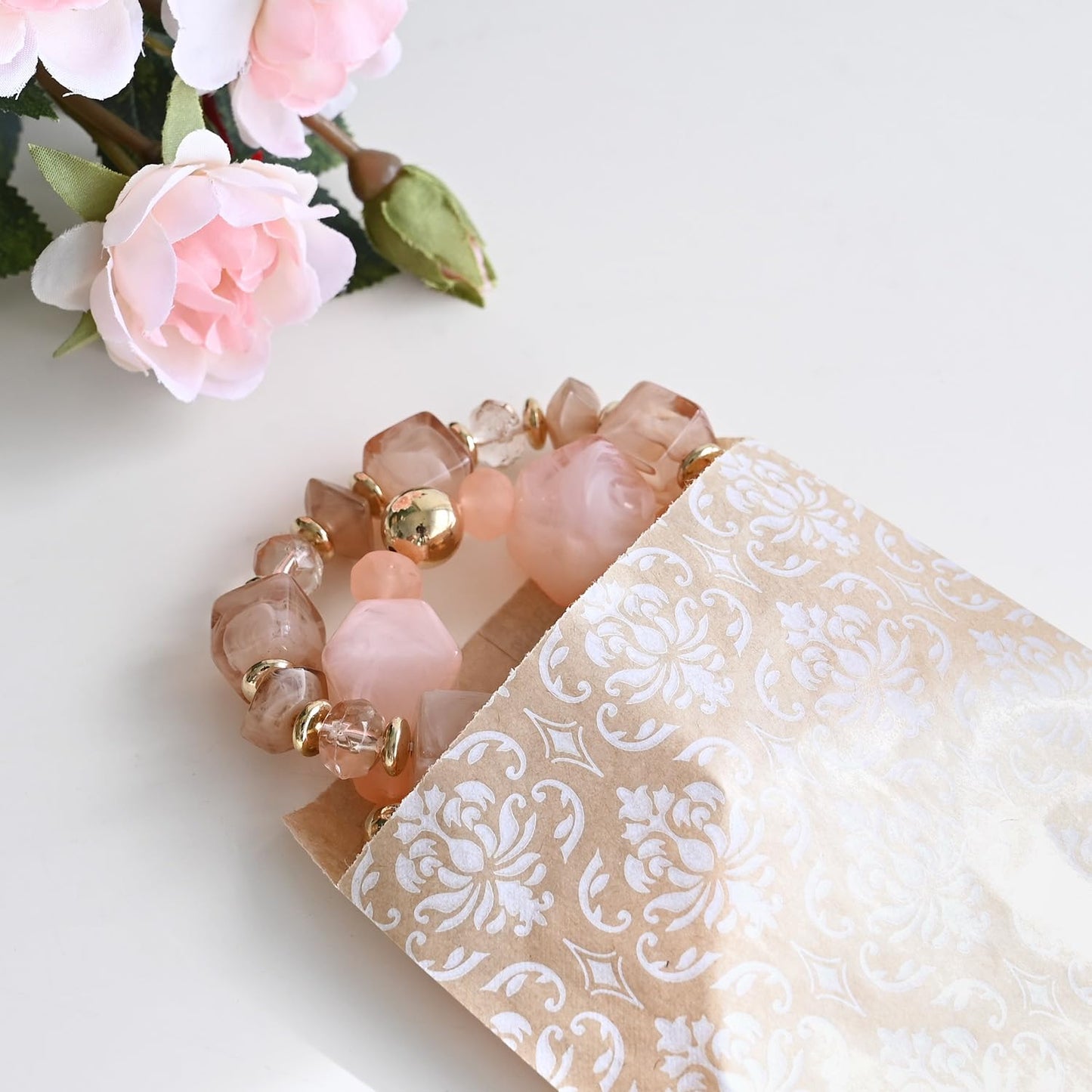MOOCA 200 Pcs Damask Kraft Paper Gift Bags - Bulk, Small Business, Jewelry, Candy, Popcorn, Cookie & Treat Bags - 4 W x 6 H in - Kraft with White Damask