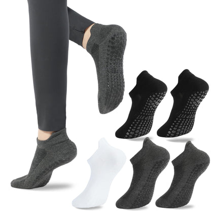 Grip Pilates Socks Non Slip Athletic Yoga Socks with Grips for Women Grippy socks for Hospital Workout Barre