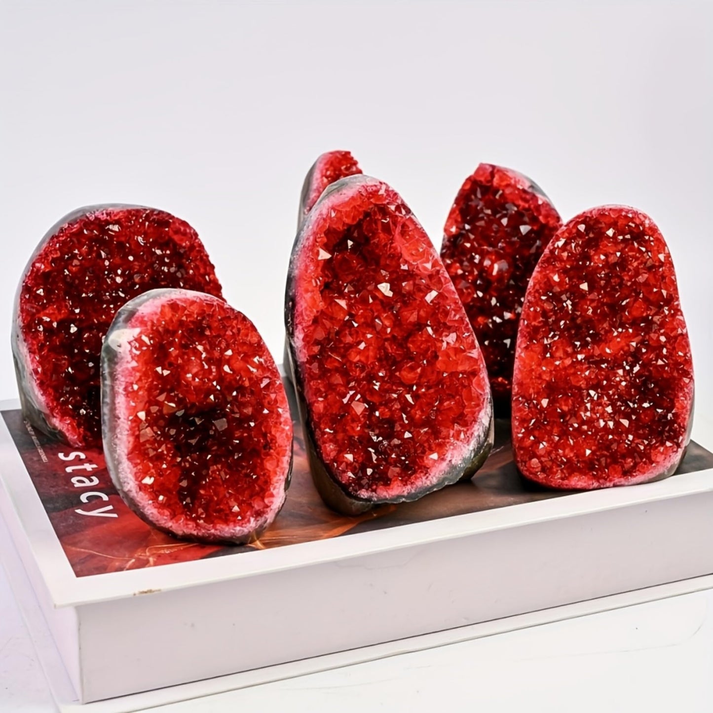 CrystalHola 1Pc Claret Raw Geode, Crystal Cluster for Home Feng Shui Ornaments Energy Stone Healing Tools Meditation Feng Shui Decoration,Stone Display Piece, Mineral Specimen (200-300g)