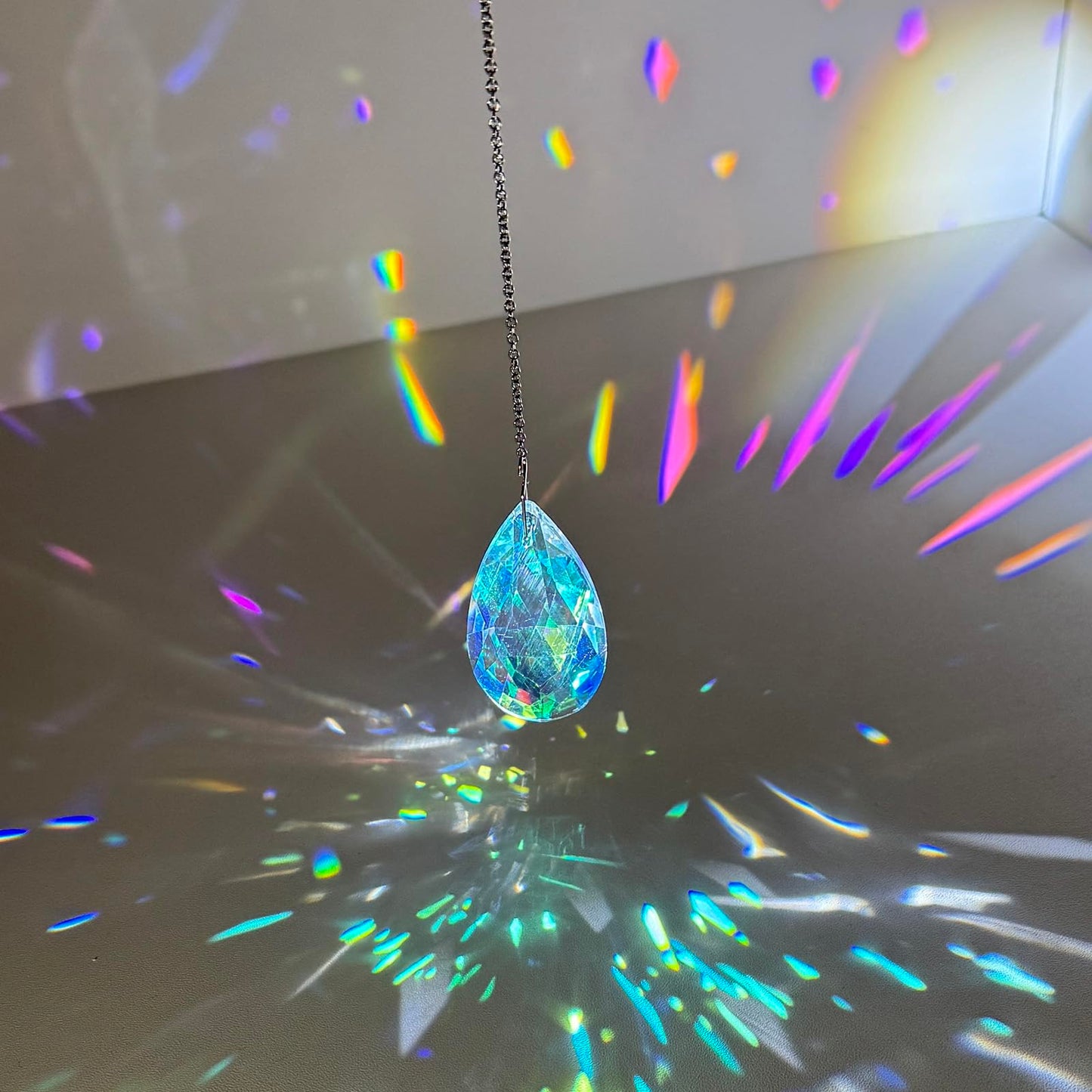 5PCS Crystal Sun Catcher Prisms,Rainbow Maker for Room, Windows,Garden Fantasy Aesthetic Home Decor,Hanging Suncatchers with Glass Prism (Star)