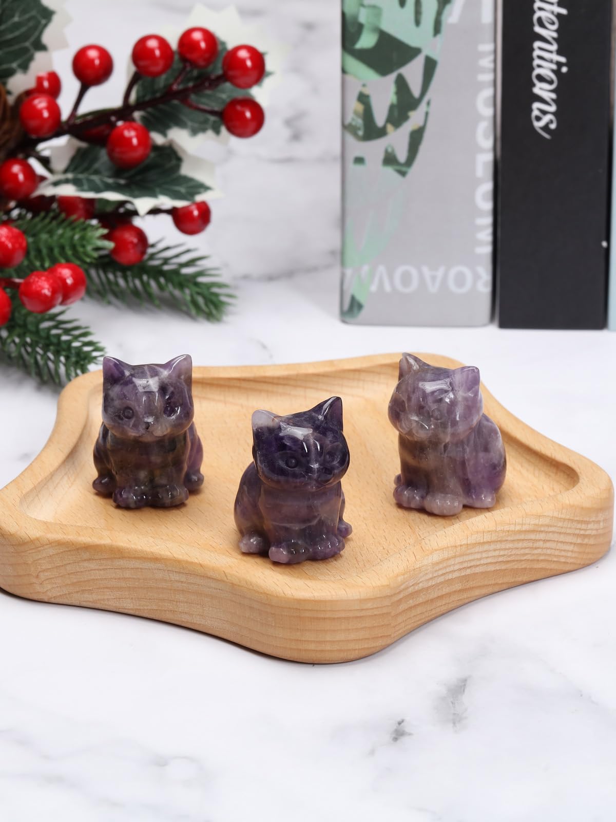 CrystalTears Amethyst Crystal Cat Figurine Carved Healing Crystal Gemstone Cat Lucky Cute Stone Cat Statue Ornament for Home Office Desk Meditation Decor Mini Cat Gifts for Cat Lover Christmas