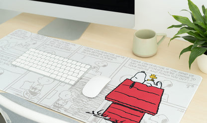Grupo Erik XXL Mouse Pad - Snoopy Gifts For Dog Lovers | Gaming Desk Mat 31.5 x 13.8 inches, Non-Slip Rubber Keyboard & Mouse Mat Large | Gaming Gifts Gamer