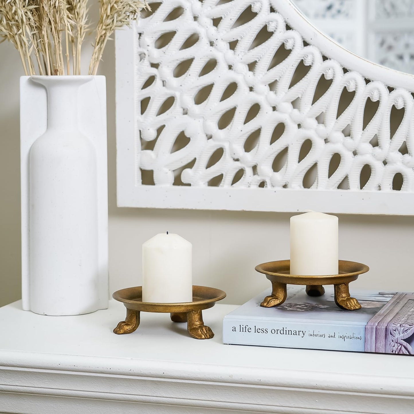 NIKKY HOME Gold Clawfoot Pillar Candle Holders Set of 2, Vintage Iron Tray