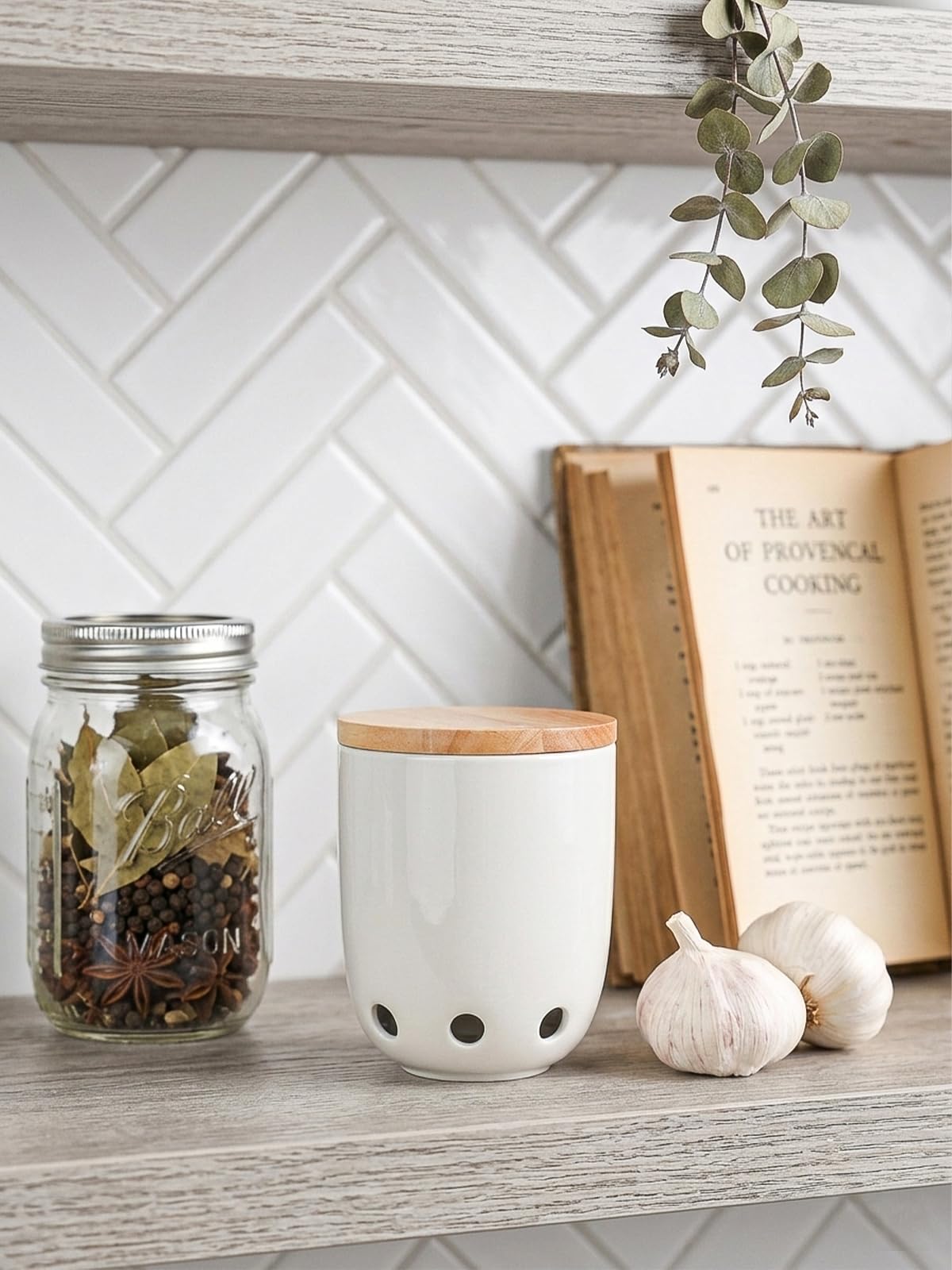 LEETOYI Ceramic Garlic Keeper for Counter, Garlic Holder with Wood Lid (White)
