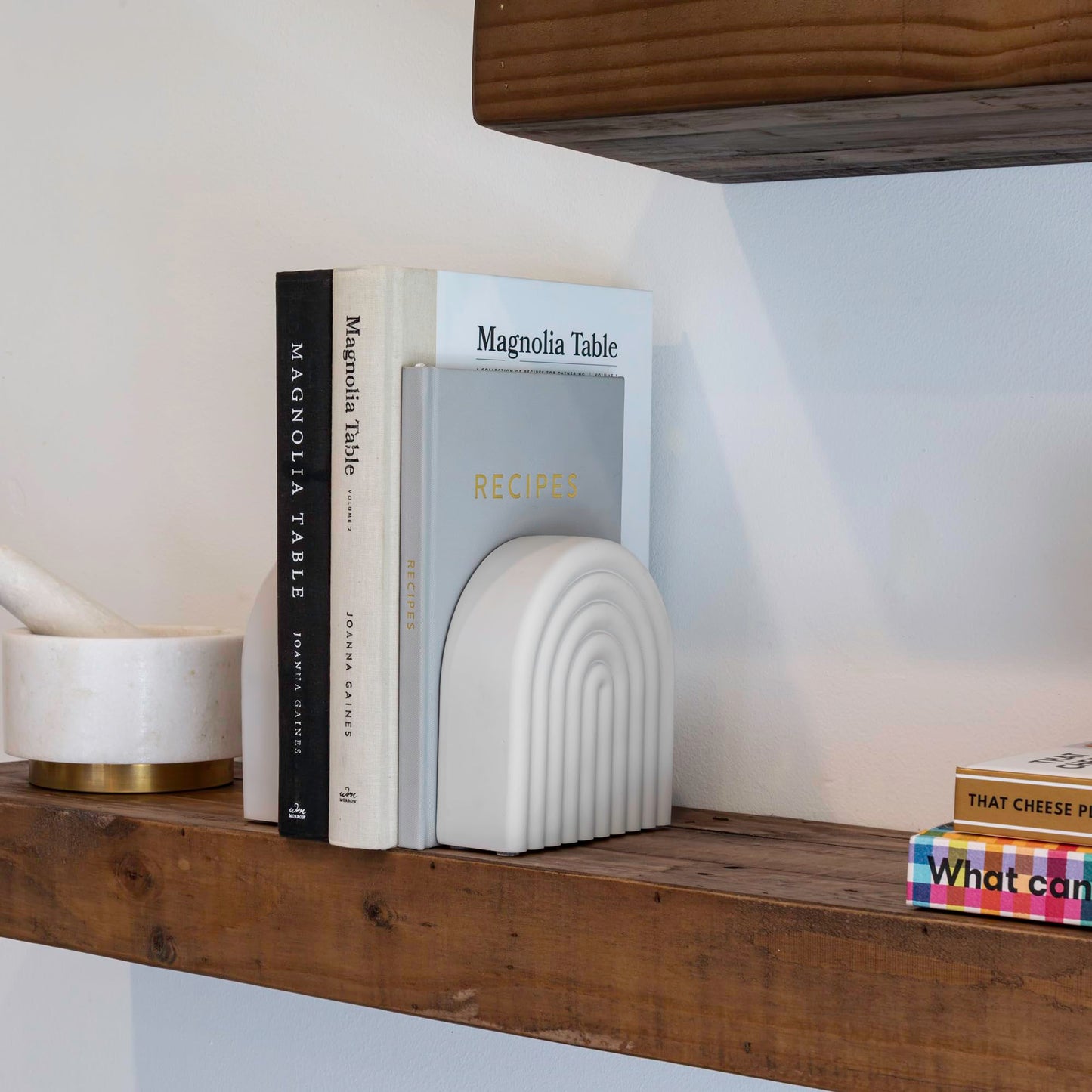 Decorative Concrete Bookends for Heavy Books – Stylish Set of 2, Ideal for Any Bookshelf – Aesthetic Book Holder/Stopper with Anti-Slip Pads for Chic Home, Office, or Library Decor