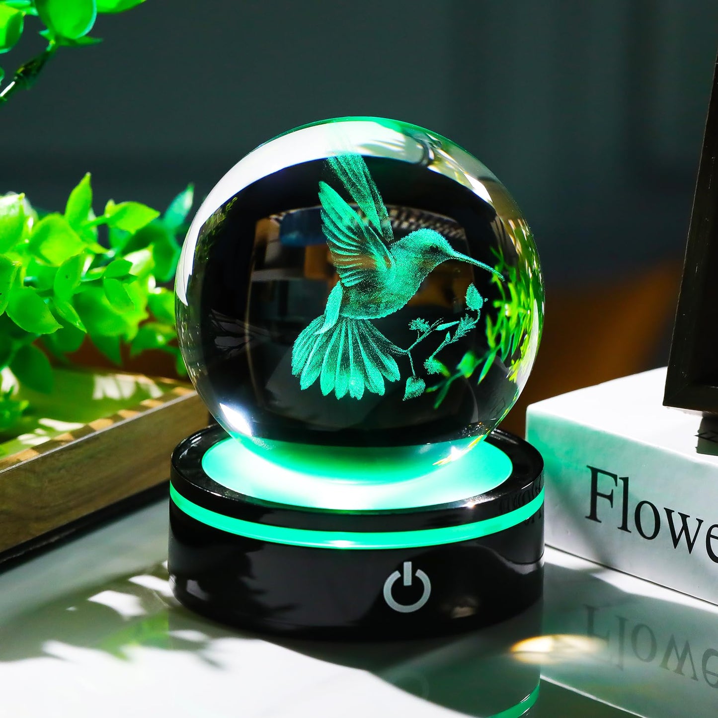 YWHL 3D Crystal Ball Hummingbird Figurine with LED Base, Hummingbird Gifts for Women Men on Christmas Birthday, Hummingbirds Ornament Glass Decorative Ball for Home Decor (80mm)