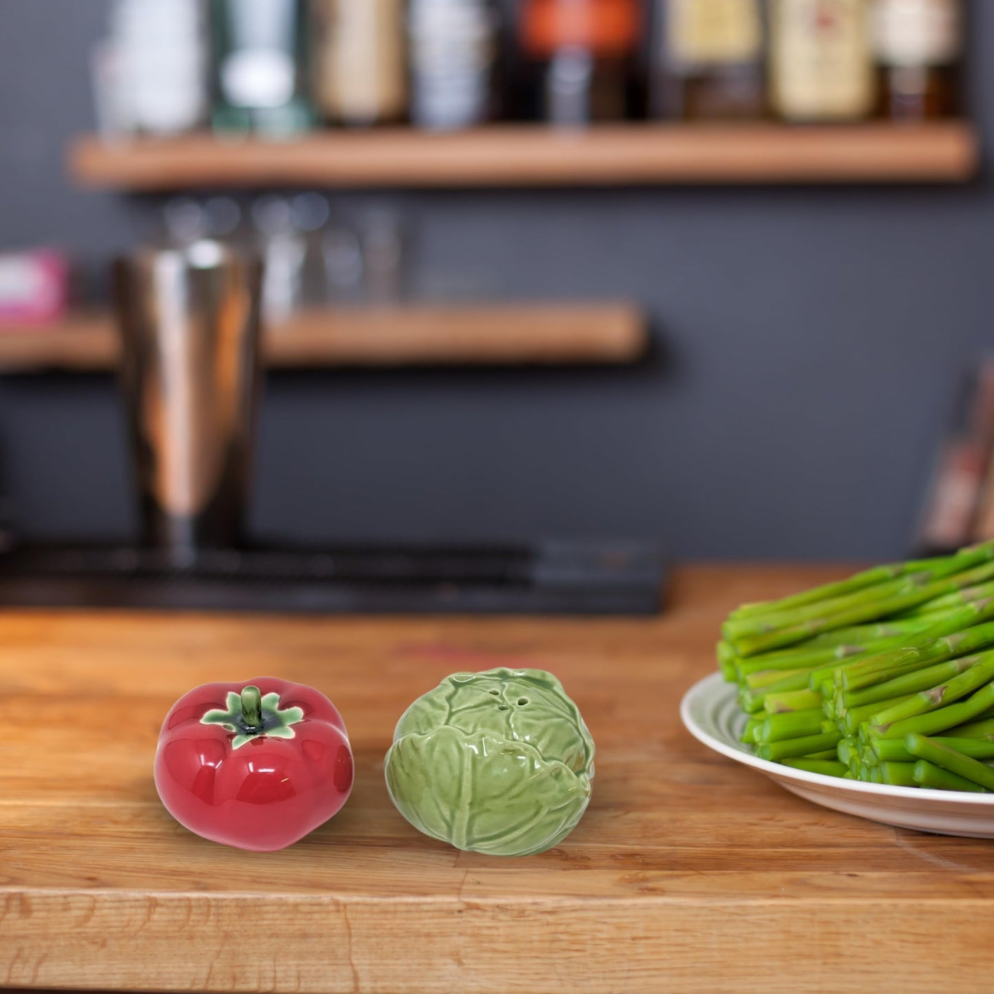 Tomato and Cabbage Salt and Pepper Shaker Set