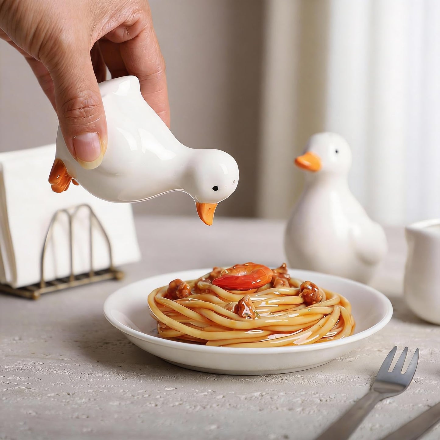 WAIT FLY Duck Shape Ceramic Salt & Pepper Shakers Set 2 PCS Standing Duck Salt and Pepper Shakers, Home Kitchen Decor