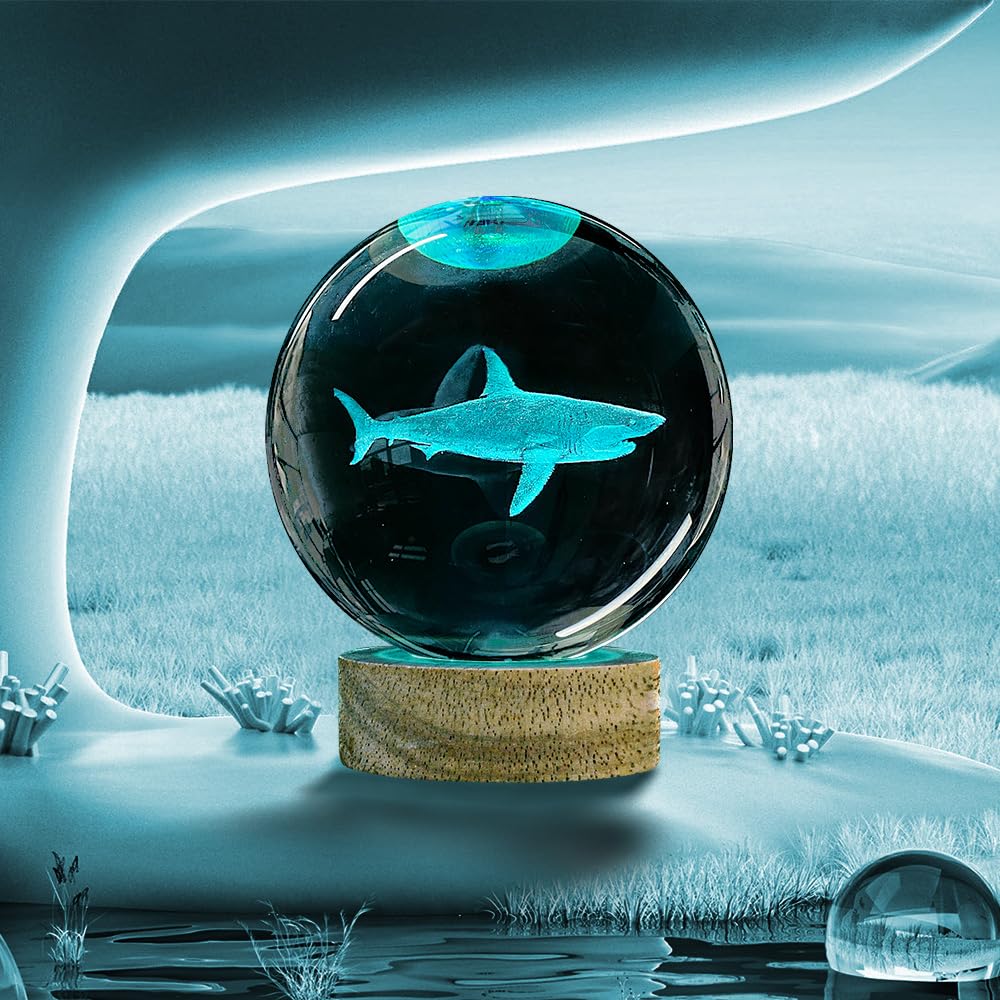 YYLZEPHB 3D Crystal Ball Night Light with Wooden Base, 3.15" Shark Glass Ball Lamp, 16 Colors, Remote Control, Cool Desk Decor