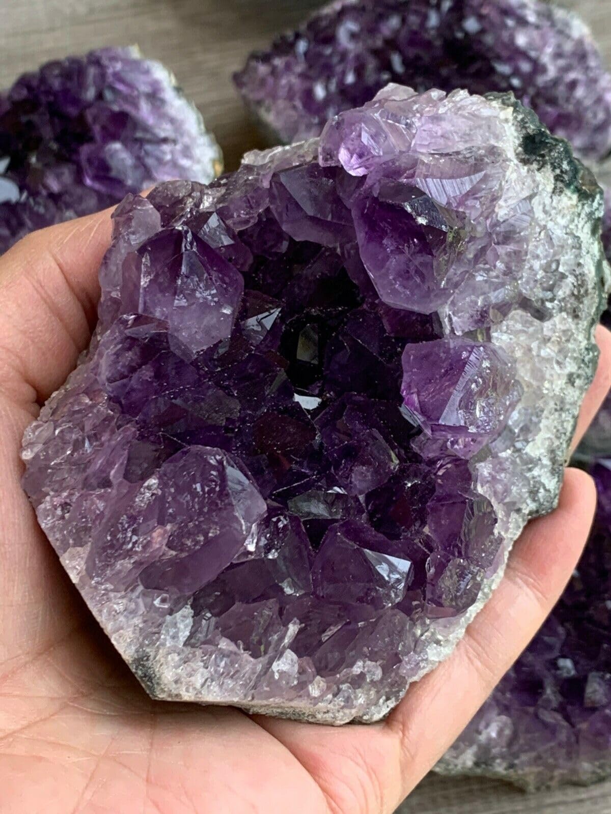 GAF TREASURES Deep Purple Amethyst Cluster, Natural Amethyst Geode, Amethyst Druze, Raw Amethyst Crystal (0.5-1 lb)