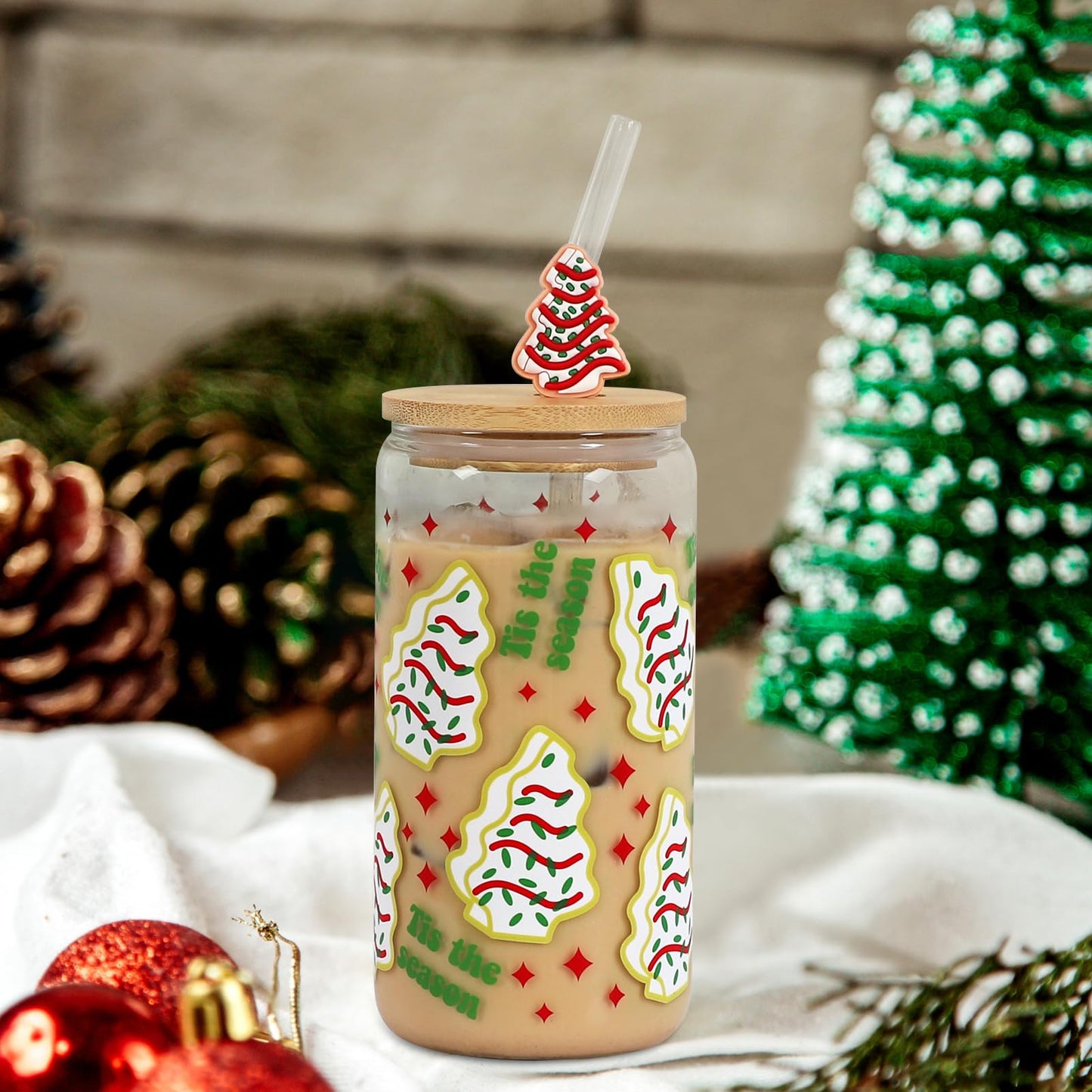 Joyseller Christmas Gift Glass Cup, Christmas Iced Coffee Tumbler with Festive Holiday Tree Cakes Design, 18oz Reusable Beer Can Drinking Glass for Holiday Tea & Winter Beverages