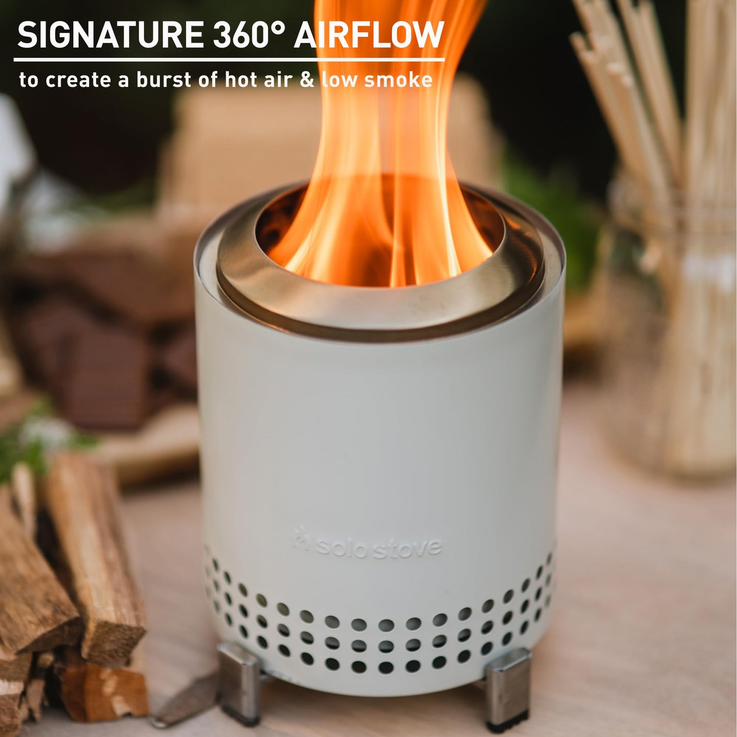 Solo Stove Mesa Tabletop Fire Pit with Stand | Low Smoke Outdoor Mini Fire for Urban & Suburbs | Fueled by Pellets or Wood, Safe Burning, Stainless Steel, With Travel Bag, 17,5 x 13 cm, 635 g, Ash