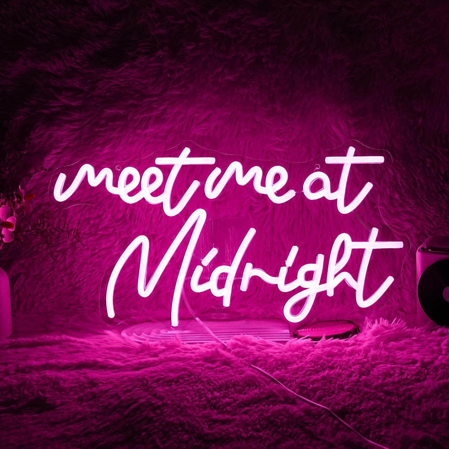 Dimmable Meet Me At Midnight Neon Sign LED Pink Words Neon Light For Wall Decor USB Powered Letters Light Up Sign for Bedroom Party Bar man cave (16.5“*8.7”）
