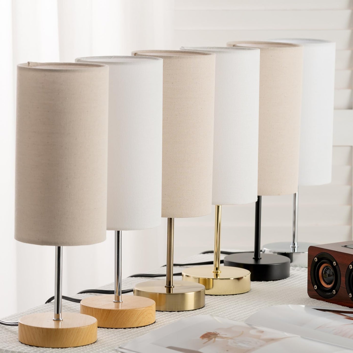 Small Side Table Lamp for Bedroom Night Stands, Round Linen Shade and Antique Brass Metal Base, Retro Minimalist Bedside Lamps for Dresser, Desk, Office, College Dorm, Warm Light, 5W LED Bulb Included