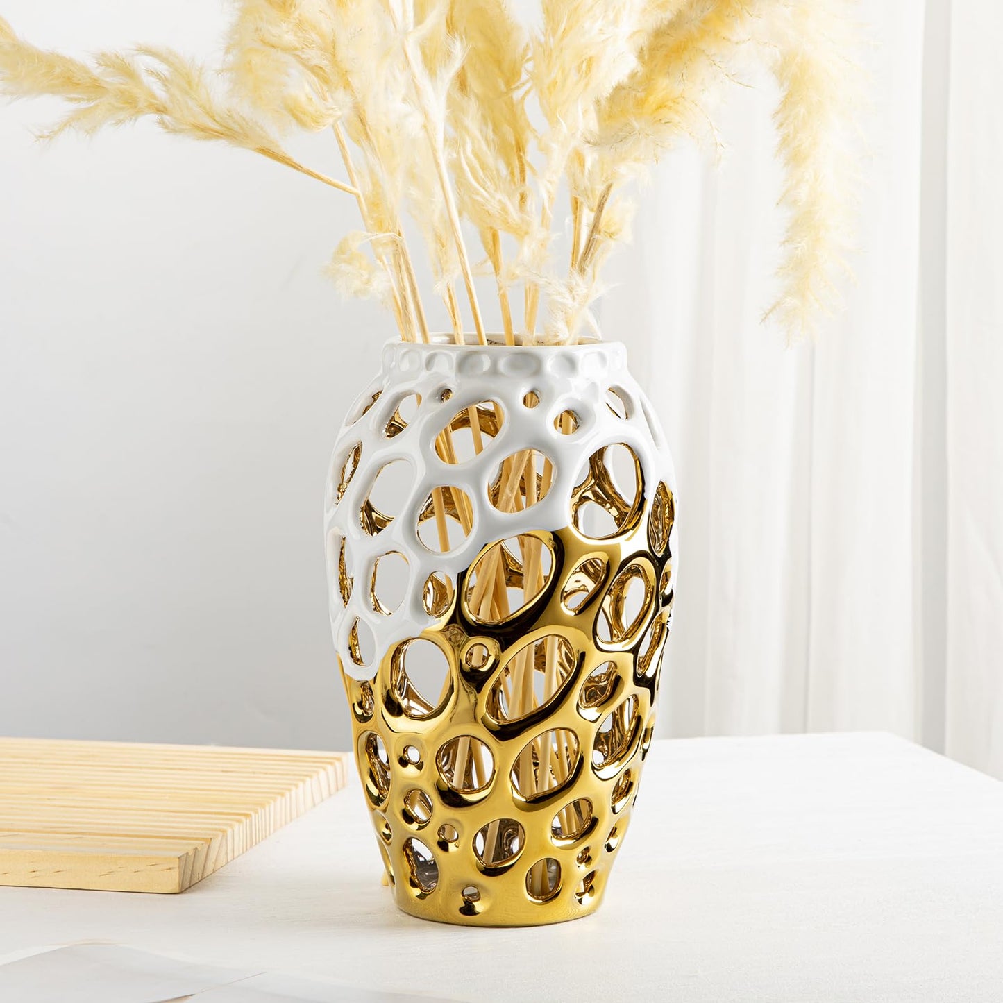 White and Gold Vases for Centerpieces, Openwork Ceramic Flower Vase 8.7" Hollowed Decorative Pampas Grass Vase Gold Table Decor for Home Living Room Dinner Room Bedroom Office Wedding