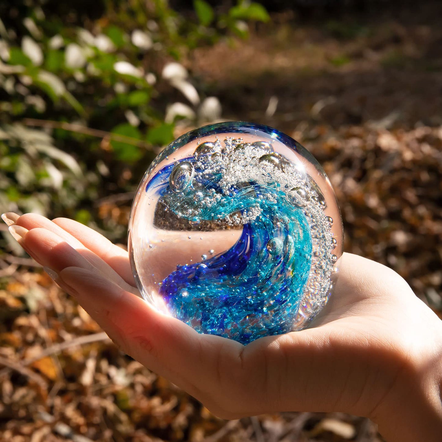 XLSJGYP Crystal Ball Blown sea Glass Art Ornament Collectible Paperweight Figurines Spere Statues for Home Office Decor a Gift for Ocean Lovers Perfect for Men Women (Sky Blue-Crystal Ball)