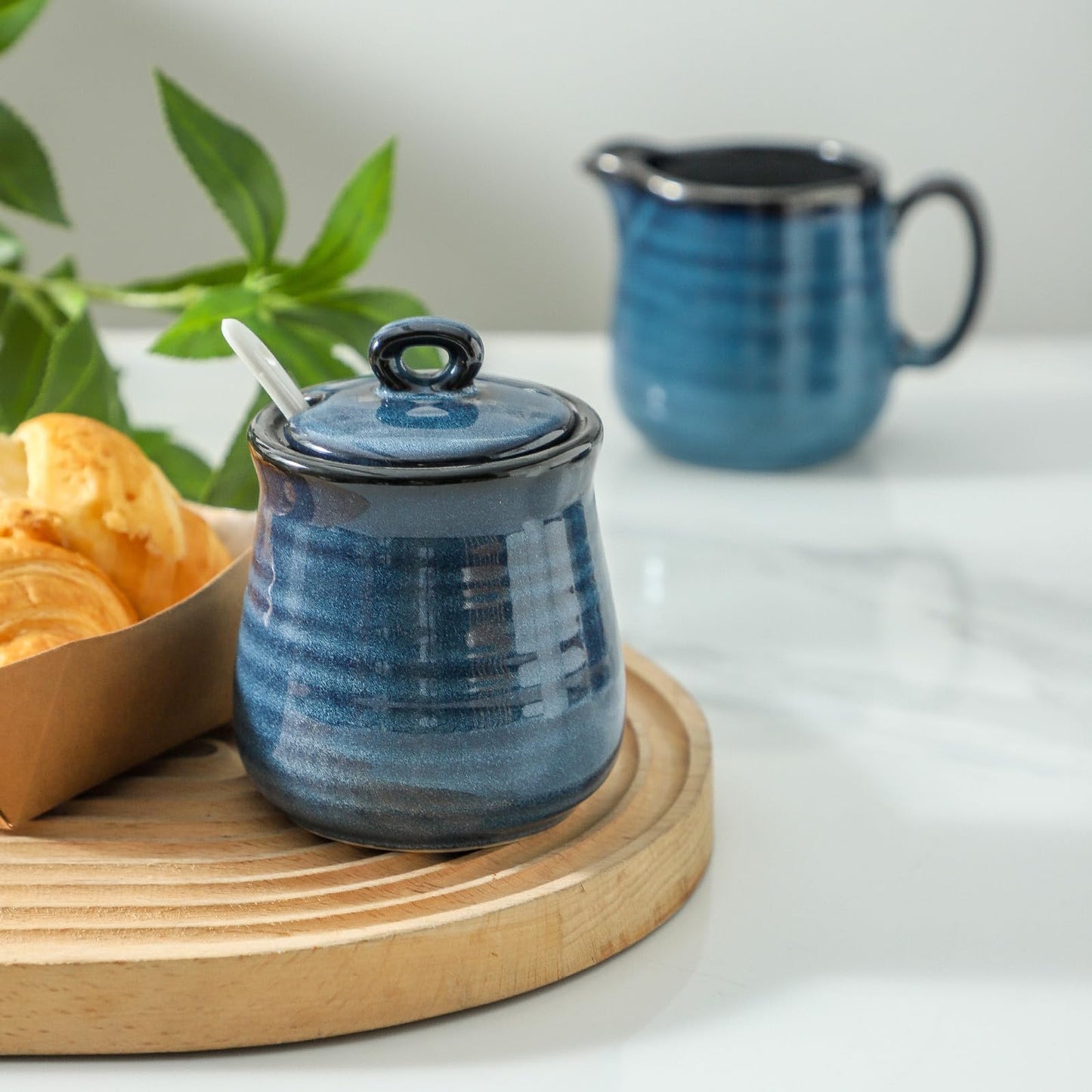 Hasense Sugar and Creamer Set, 3 Pieces with 11 Ounce Sugar Bowl with Lid and Spoon, 10 Ounce Creamer Pitcher, Ceramic Milk Pitcher and Sugar Pot for Coffee Bar, Coffee Serving Set, Navy Blue
