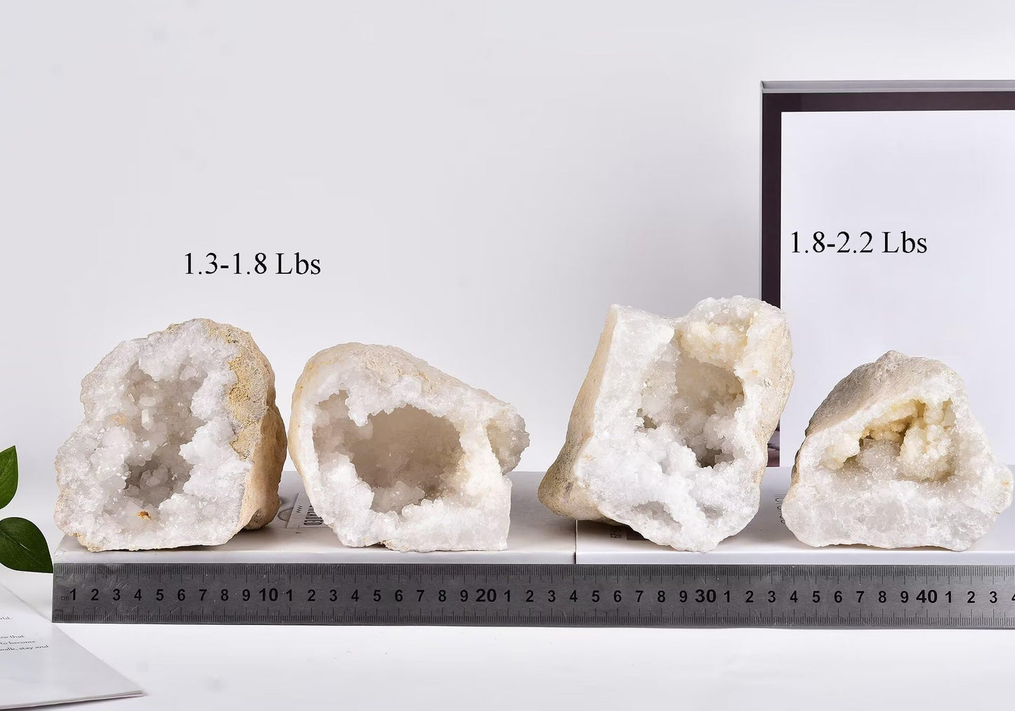 CNYANFEI Natural Agate Geode Large Moroccan Geode Half Quartz with Stand for Healing Meditation Decor Science Gift White Crystal 1.8-2.2 Pound