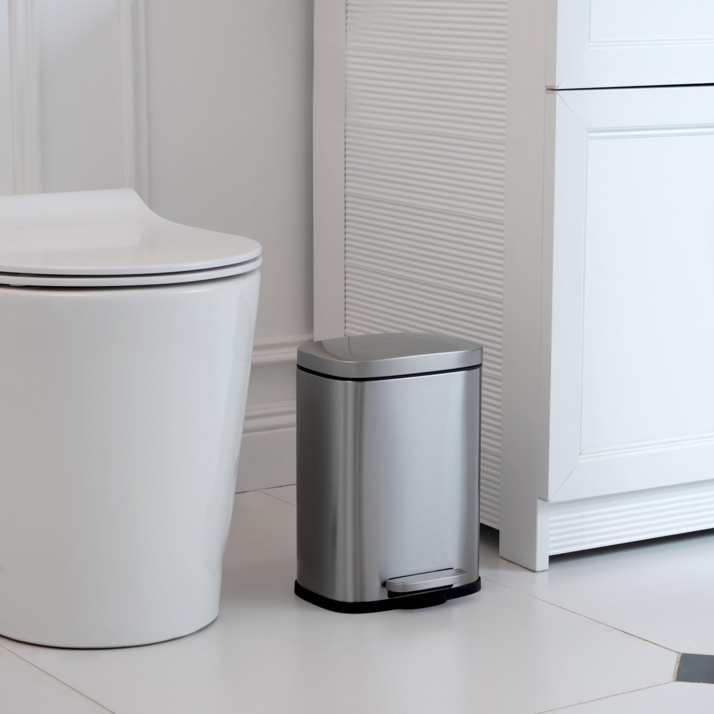 Amazon Basics Smudge Resistant Rectangular Trash Can With Soft-Close Foot Pedal, Brushed Stainless Steel, 50 Liter/13.2 Gallon, Satin Nickel Finish, 16.7"L x 14.7"W x 25.9"H