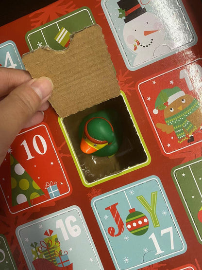 4E's Novelty Christmas Advent Calendar 2025 Kids with Christmas Rubber Ducks for Toddlers, 24 Days Christmas Countdown Calendar Toy & Gifts for Boys & Girls, Jeep Ducks